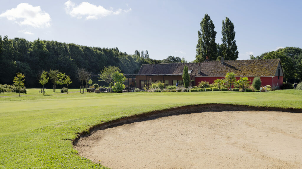 vue restaurant golf le mans