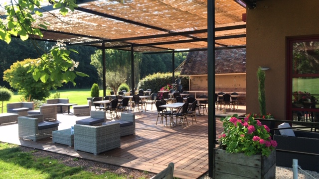 terrasse restaurant golf le mans